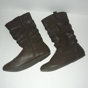 Childrens Place Girls Sz: 4 Brown Boots..